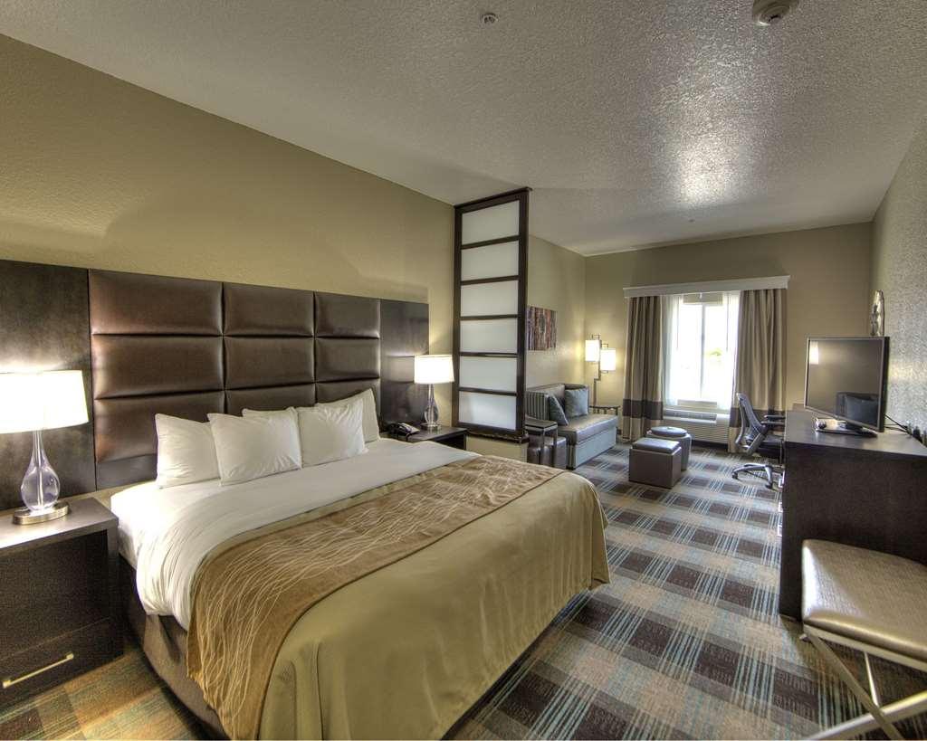 Comfort & Suites, White Settlement-fort Worth West, Tx Fort Worth