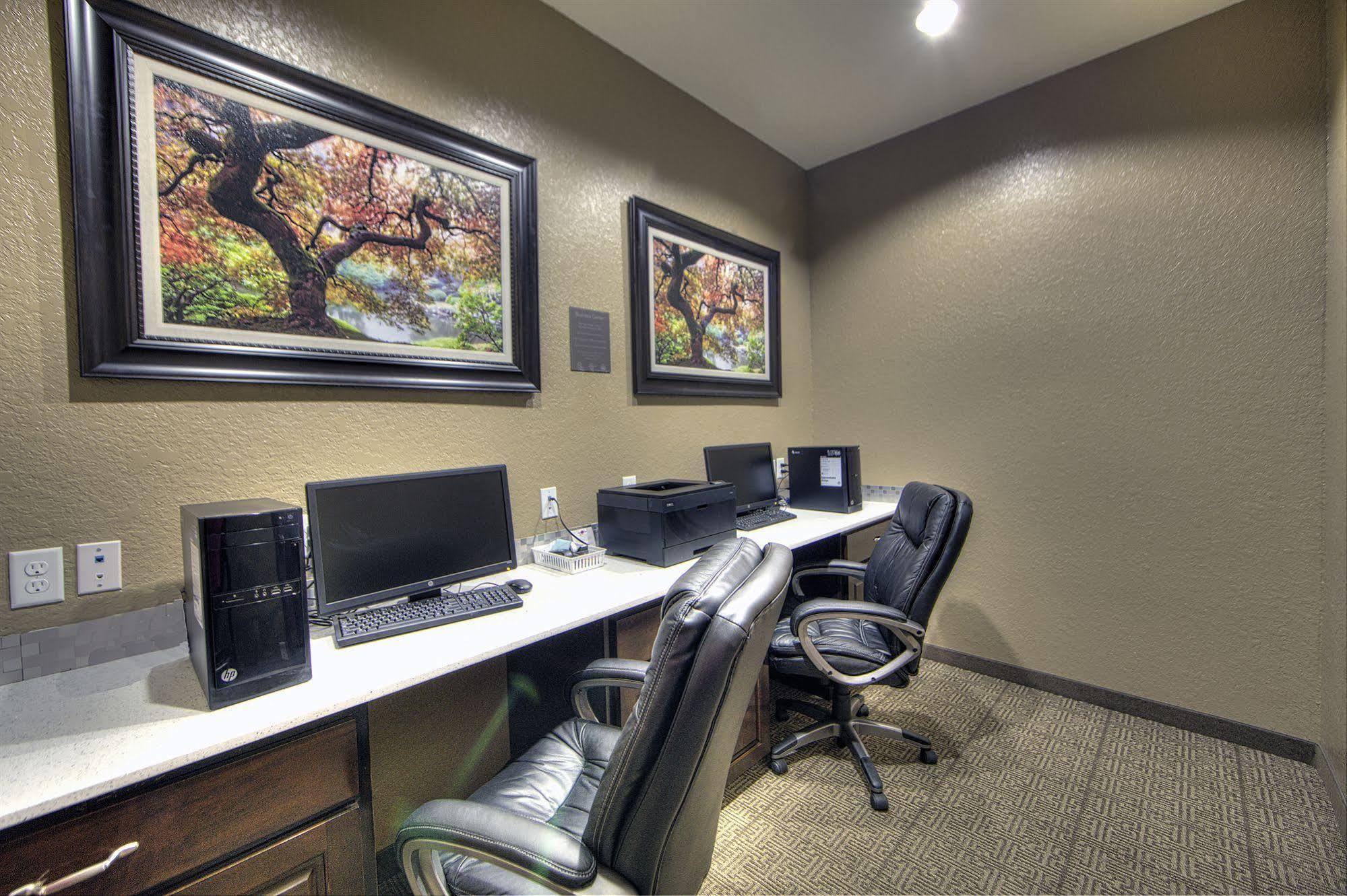 Comfort & Suites, White Settlement-fort Worth West, Tx Hotel