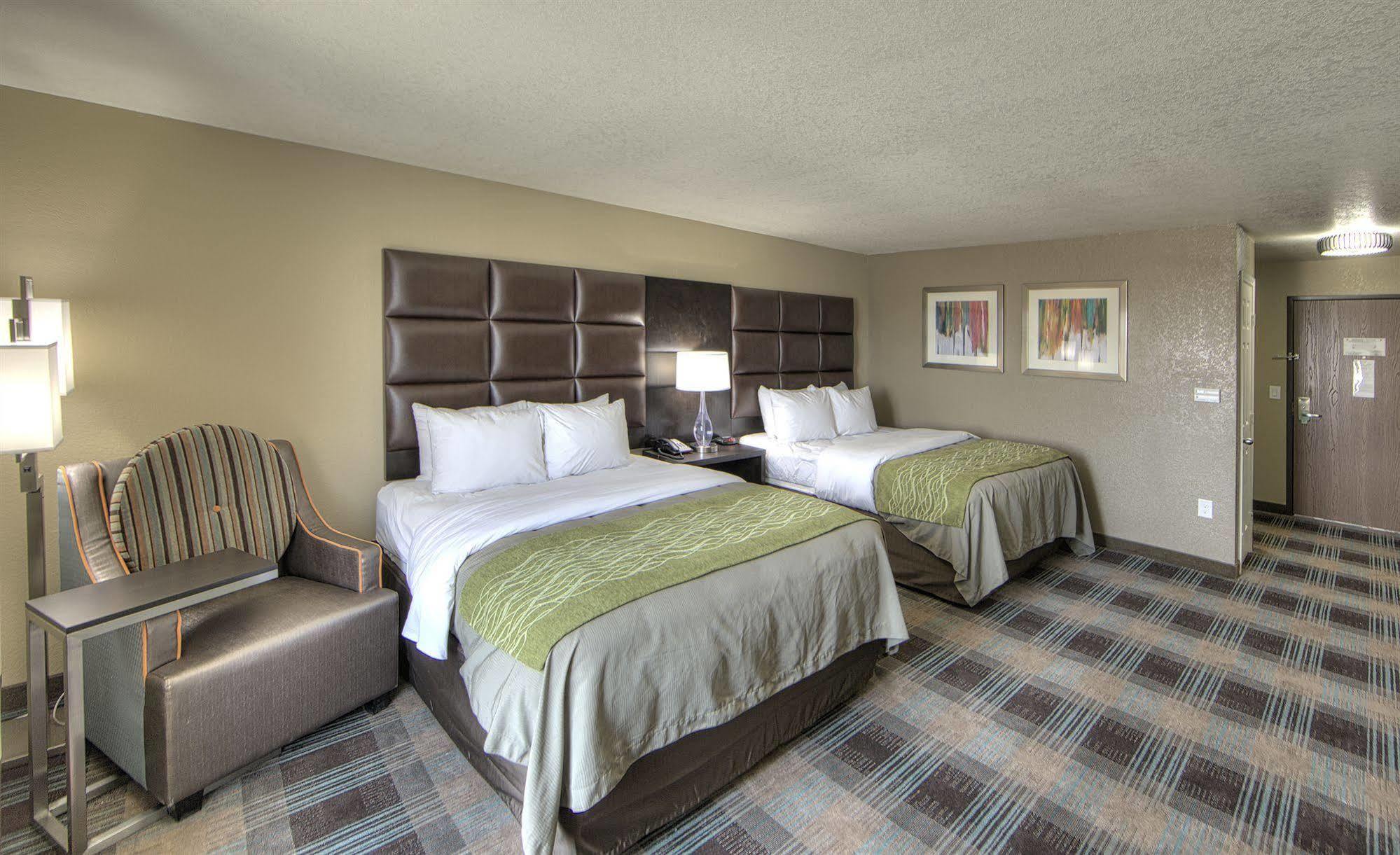 Hotel Comfort & Suites, White Settlement-fort Worth West, Tx Fort Worth