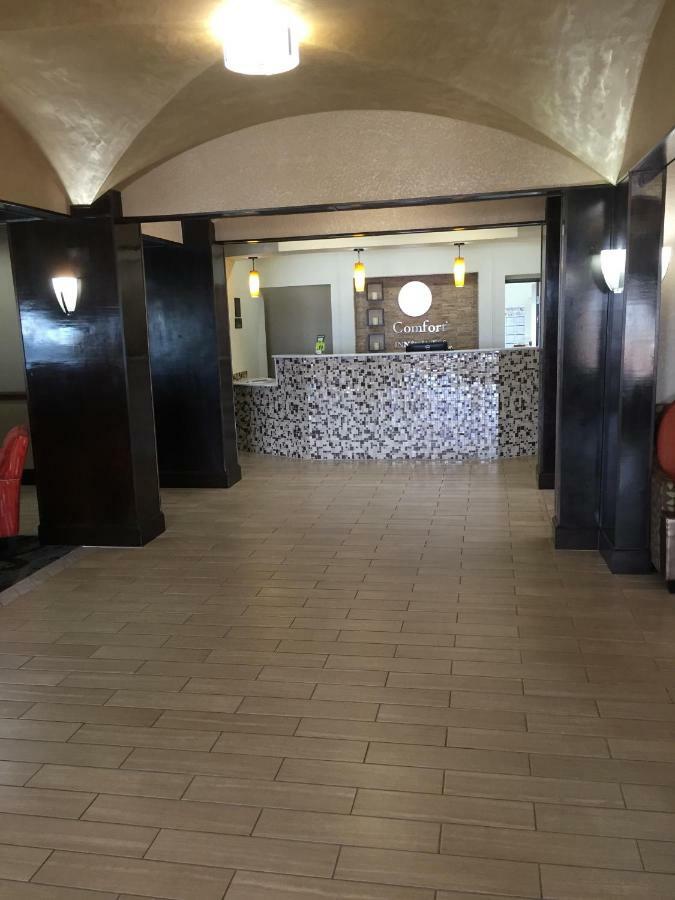 Comfort & Suites, White Settlement-fort Worth West, Tx 3*
